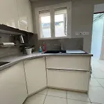 Charming Near Downtown With Garage * Amiens