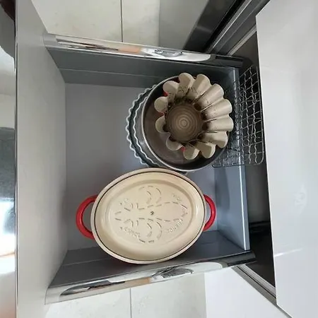 Holiday home Charming Near Downtown With Garage *